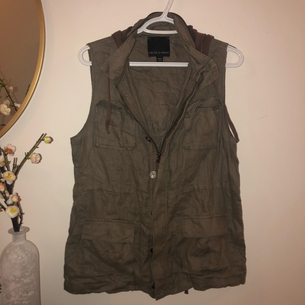 Harlowe & Graham linen vest